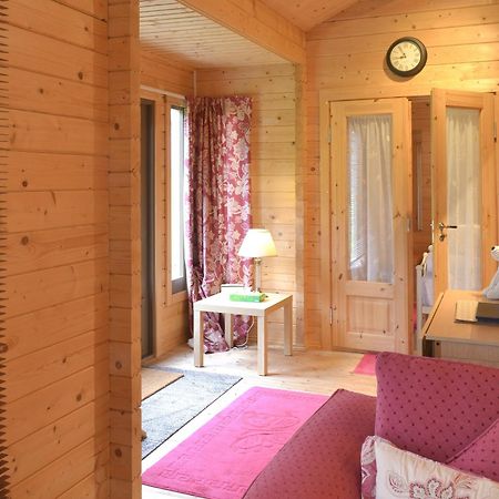 Gooseberry Lodge Tollard Royal المظهر الخارجي الصورة